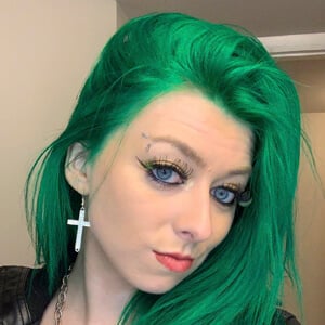 Jayme Leeza Headshot 3 of 3