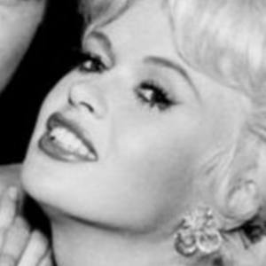 Jayne Mansfield Headshot 4 of 9