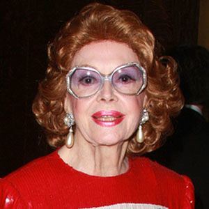 Jayne Meadows - Bio, Family, Trivia | Famous Birthdays