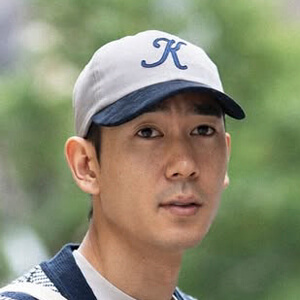 Jeff Yamazaki Headshot 5 of 6