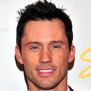 Jeffrey Donovan Headshot 4 of 5