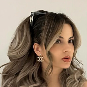 jemianxo Headshot 5 of 6