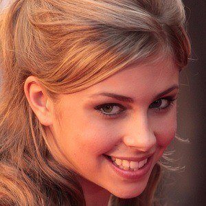 Jemma McKenzie-Brown - Bio, Family, Trivia | Famous Birthdays