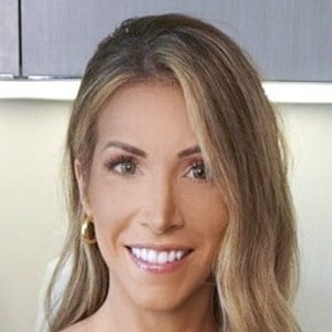 Jen de Oliveira at age 36