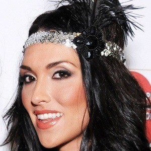 Jen Johnson - Bio, Family, Trivia | Famous Birthdays