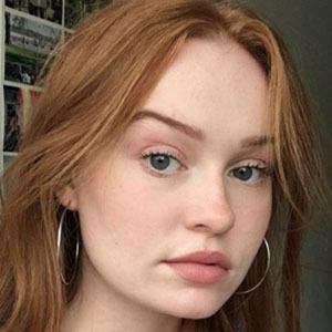Jeni Ross Headshot
