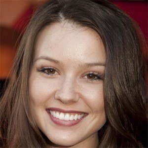 Jenn Proske - Bio, Family, Trivia | Famous Birthdays