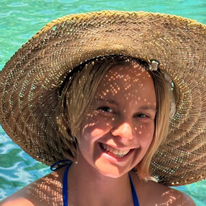 Jenna Citrus Headshot 4 of 6