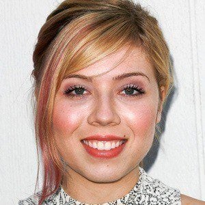 Jennette McCurdy at age 21