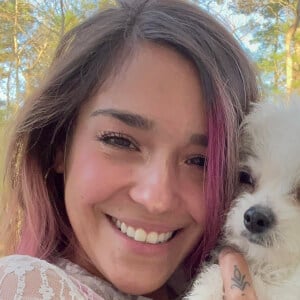 Jenni Hiles Headshot 2 of 8