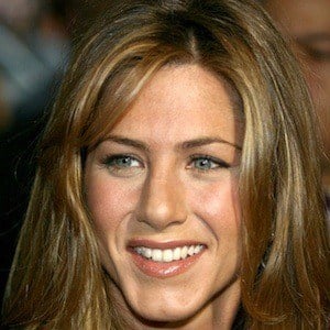 Jennifer Aniston Headshot 8 of 9