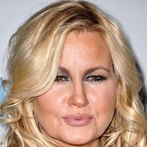 Jennifer Coolidge Headshot 3 of 9