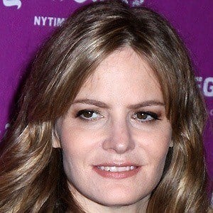 Jennifer Jason Leigh at age 45