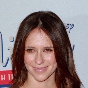 Jennifer Love Hewitt at age 34