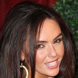 Jennifer Metcalfe Headshot 4 of 9