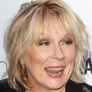 Jennifer Saunders - Wikipedia