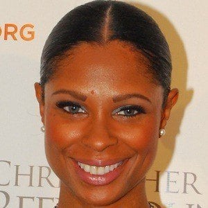 Jennifer Williams - Bio, Family, Trivia | Famous Birthdays