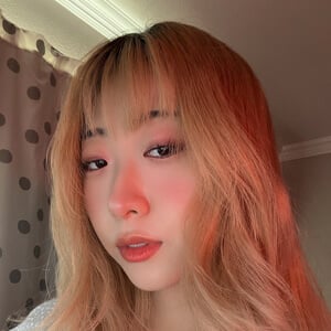 Jenny Kumagai Headshot 2 of 7