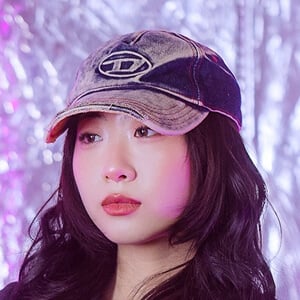 Jenny Kumagai Headshot 4 of 7