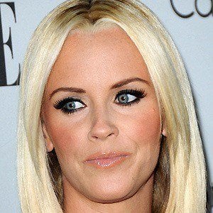 Jenny McCarthy Headshot 6 of 10