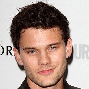 Jeremy Irvine at age 22