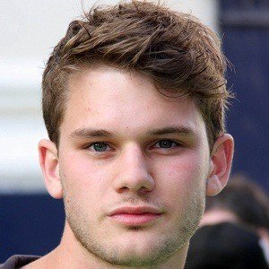 Jeremy Irvine at age 20