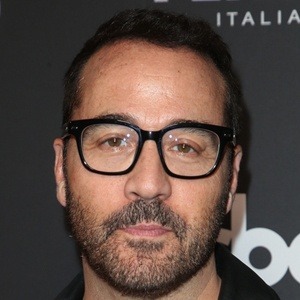 Jeremy Piven Headshot 10 of 10