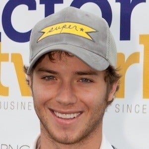 Jeremy Sumpter at age 22