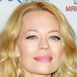 Jeri Ryan - Bio, Family, Trivia | Famous Birthdays