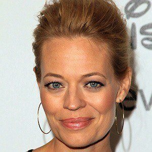 Jeri Ryan - Bio, Family, Trivia | Famous Birthdays