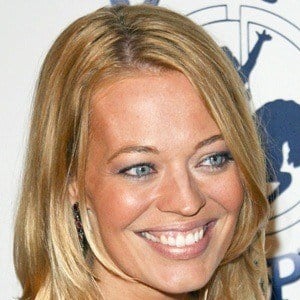 Jeri Ryan - Bio, Family, Trivia | Famous Birthdays