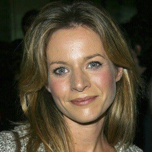 Jessalyn Gilsig Headshot 10 of 10