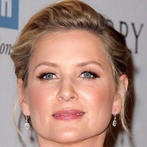 Jessica Capshaw Headshot