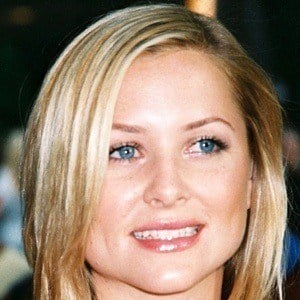 Jessica Capshaw Headshot