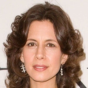 Jessica Hecht Headshot 3 of 7