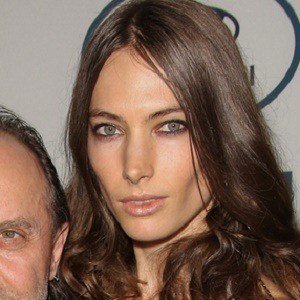 Jessica Miller - Bio, Family, Trivia | Famous Birthdays