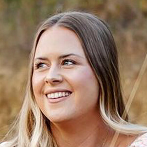 Jessica Sara Morris Headshot 5 of 5