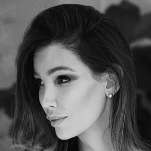 Jessica Savano Headshot 5 of 5