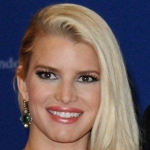 Jessica Simpson at age 33