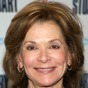 Jessica Walter Headshot 5 of 5