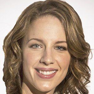 Jessie Mueller Headshot 5 of 7