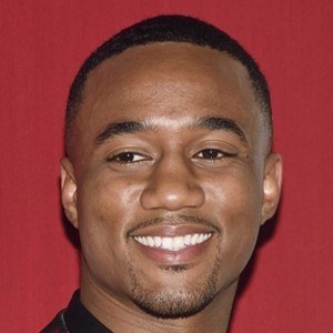 Jessie Usher Headshot 6 of 8