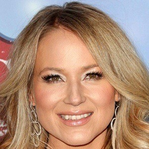 Jewel at age 39