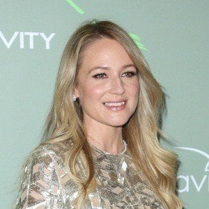 Jewel at age 40