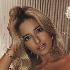 Jilissa Ann Zoltko Headshot 4 of 10