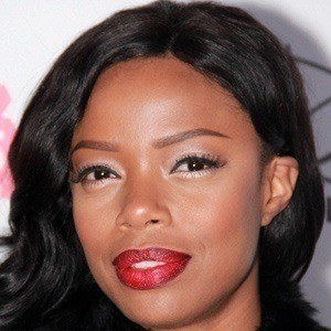 Jill Marie Jones Headshot 6 of 10