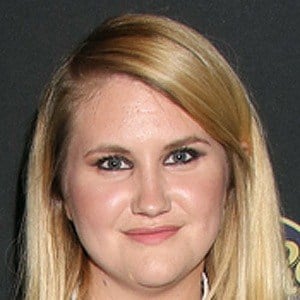 Jillian Bell Headshot 6 of 7