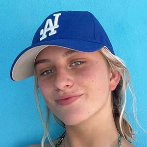 Jillian Dearwater Headshot 3 of 9