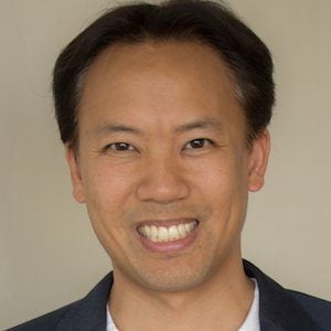 Jim Kwik Headshot 2 of 3