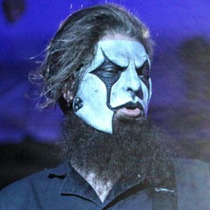 Jim Root - Bio, Family, Trivia | Famous Birthdays